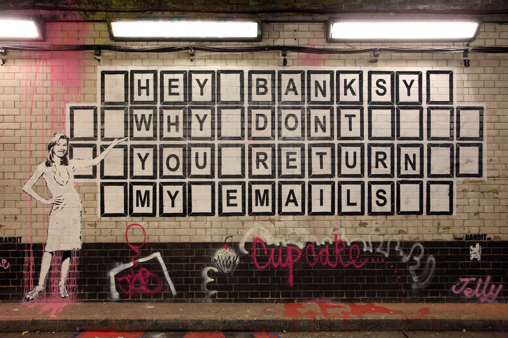 http://farm4.static.flickr.com/3033/2484786902_c898dbca46_b.jpg